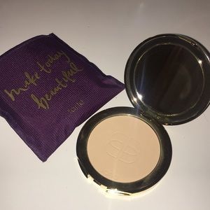Tarte confidence creamy powder foundation